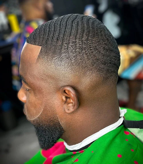 Waves fade haircut for Black men, 360 waves fade